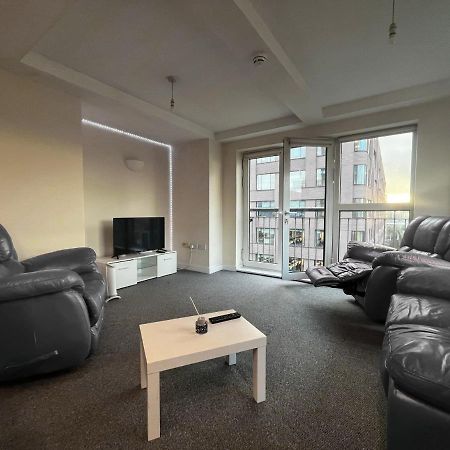 City View Spacious 2 Bed Apartment 2 Bathrooms Manchester Exteriör bild