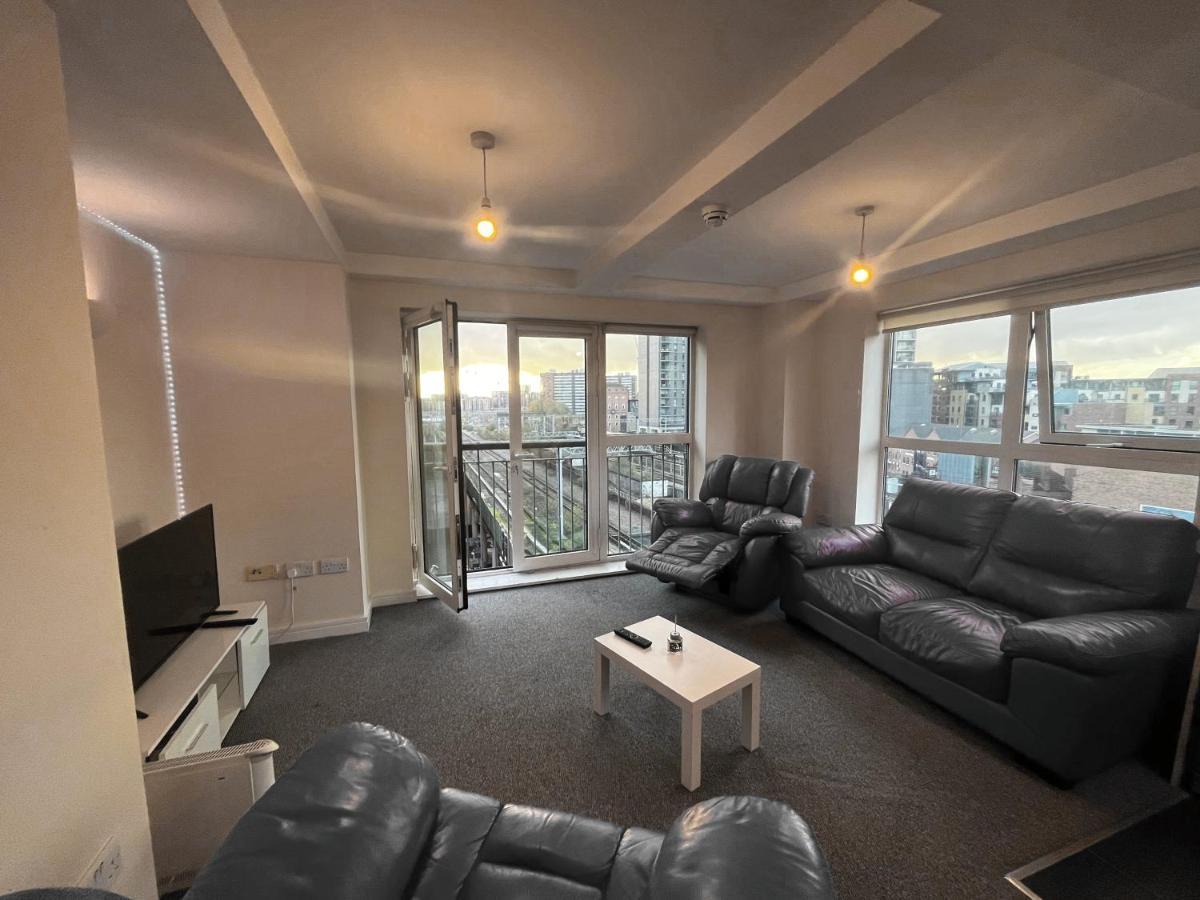 City View Spacious 2 Bed Apartment 2 Bathrooms Manchester Exteriör bild