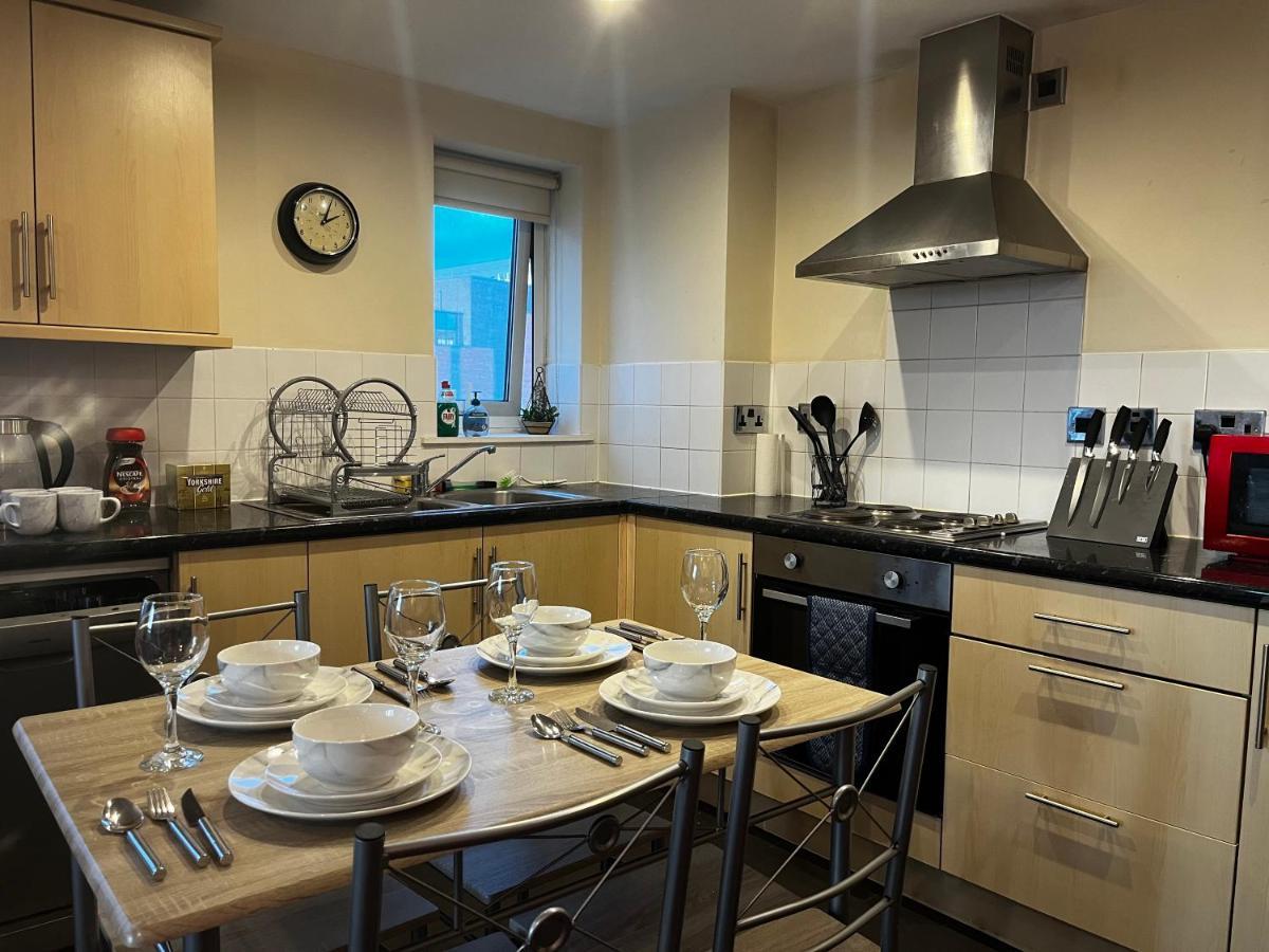 City View Spacious 2 Bed Apartment 2 Bathrooms Manchester Exteriör bild