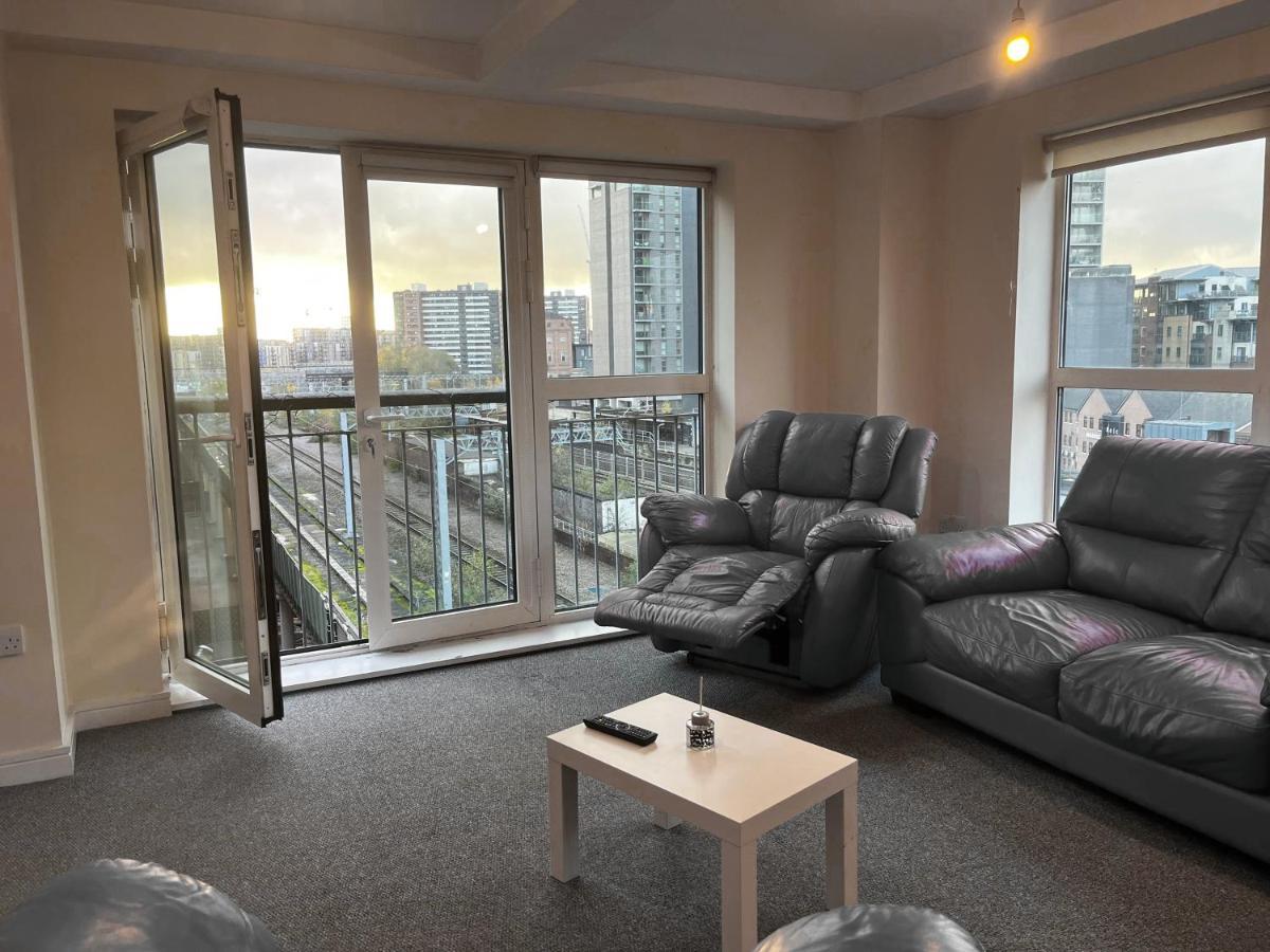 City View Spacious 2 Bed Apartment 2 Bathrooms Manchester Exteriör bild